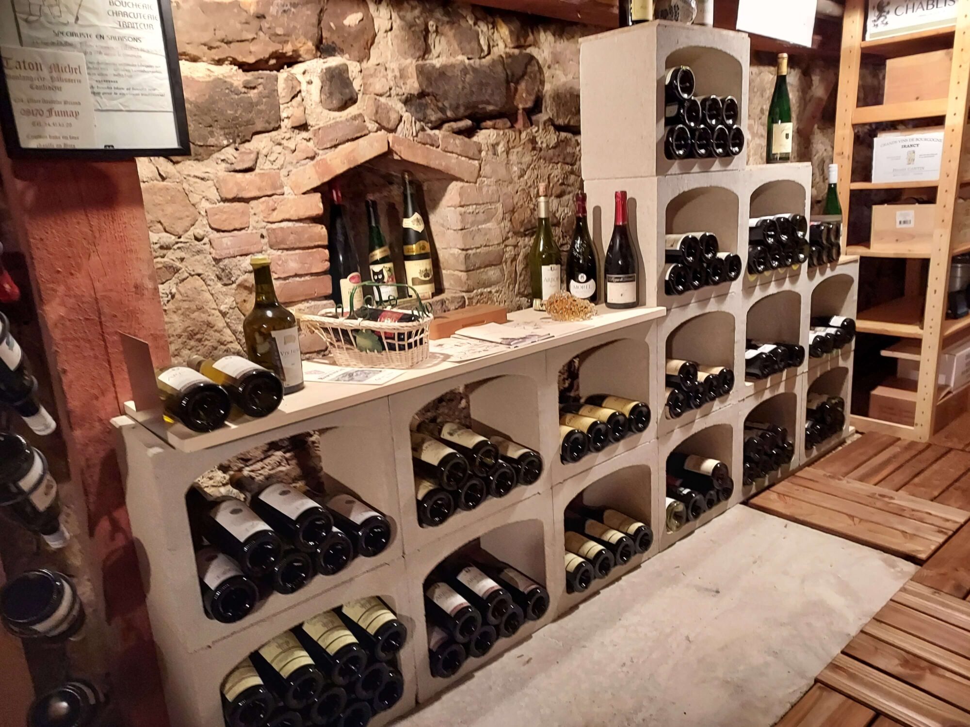 Quel casier à vin choisir pour ranger les bouteilles dans une cave ?