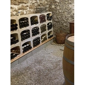 ranger les bouteilles de vin dans un casier