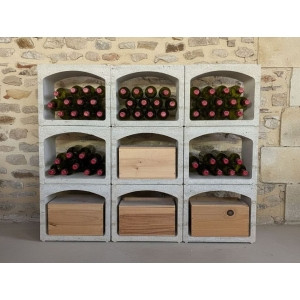Casier à bouteilles en pierre permettant le stockage de 12 bouteilles de vin et de caisses en bois. Kit pour cave à vin